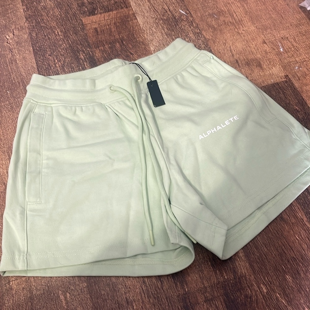 Alphalete Women's Essential Core Athletic Shorts GREEN - Picture 4 of 9